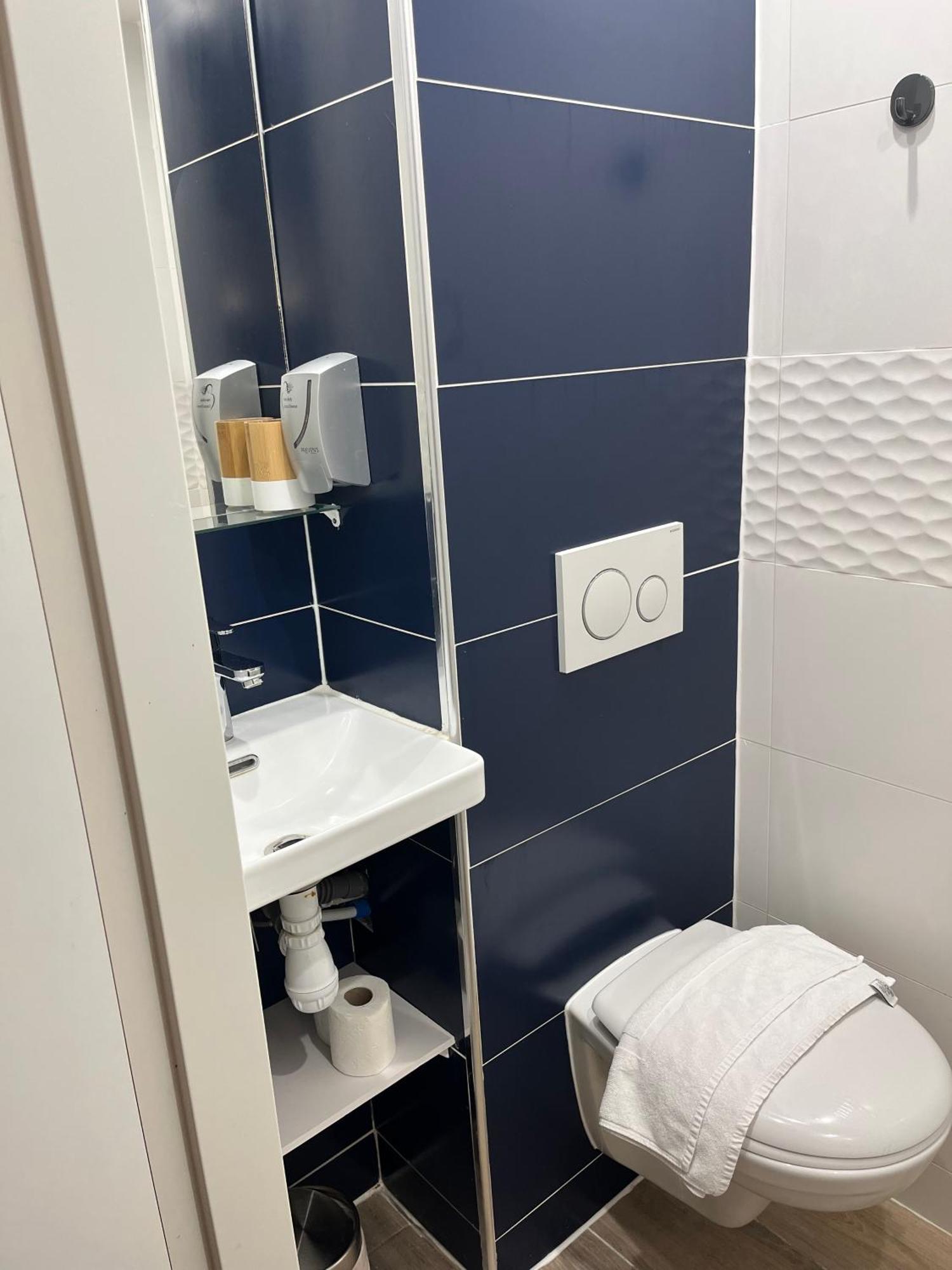 Évreux Brit Hotel La Bonne Etape מראה חיצוני תמונה