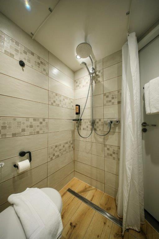 Évreux Brit Hotel La Bonne Etape מראה חיצוני תמונה