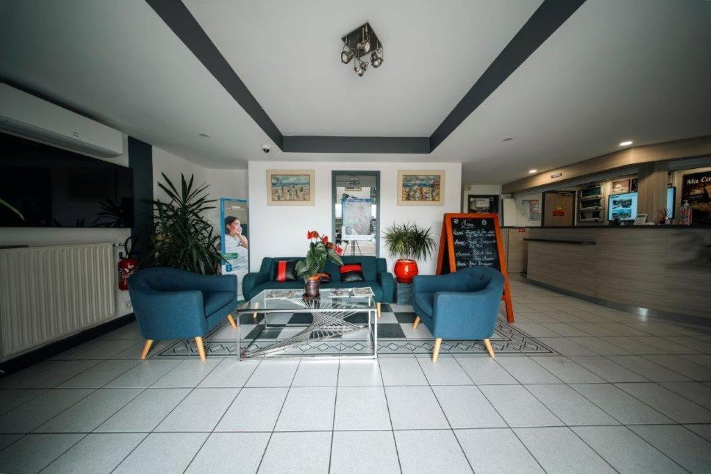 Évreux Brit Hotel La Bonne Etape מראה חיצוני תמונה