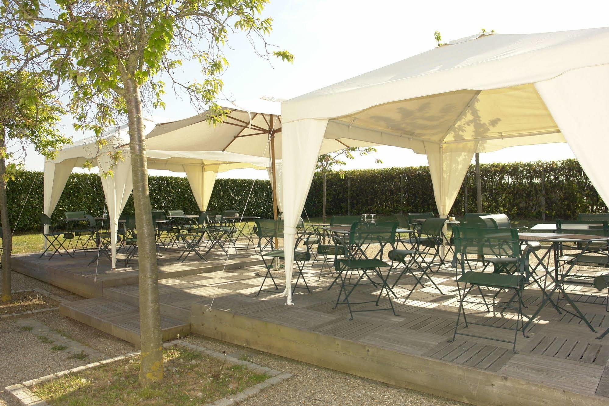 Évreux Brit Hotel La Bonne Etape מראה חיצוני תמונה
